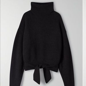 Aritzia Wilfred sweater